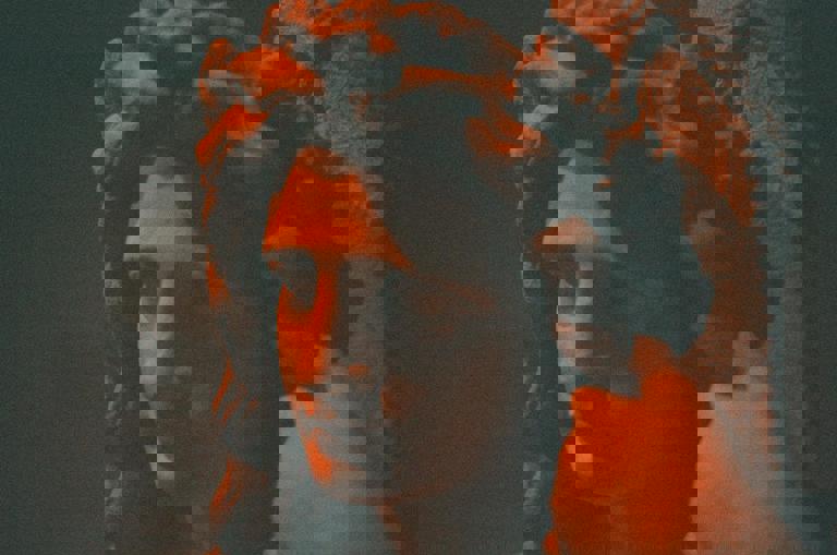 Vintage Film Camera Exhibition Draws Shutterbugs and Nostalgia Seekers